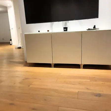 Modernes & Luxurioeses Nahe Der Whu Und Der Humboldthoehe In Apartment